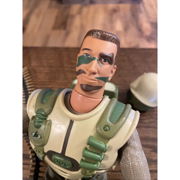 Vtg 1996 Hasbro GI Joe 12” Pawtucket Action Figure Camouflage Face w/Accessories - Picture 9 of 13